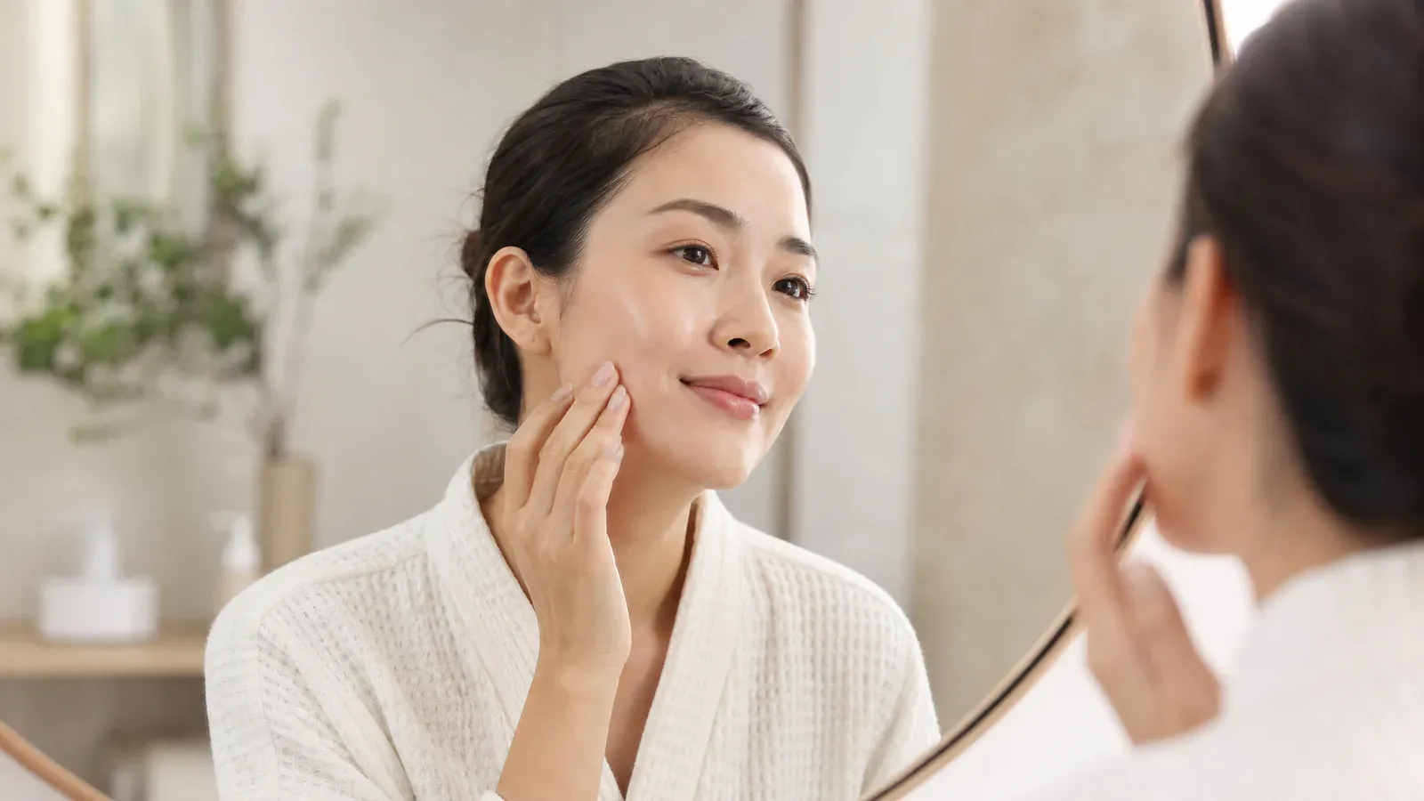 「達到健康肌膚:維他命A去角質的好處」的專題圖片