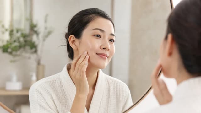 Editorial image for Achieving Healthy Skin: The Benefits of Vitamin A Peels