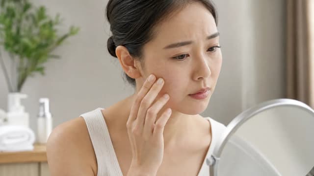 Editorial image for Comprehensive Guide to Causes and Improvement Methods for Dry Skin