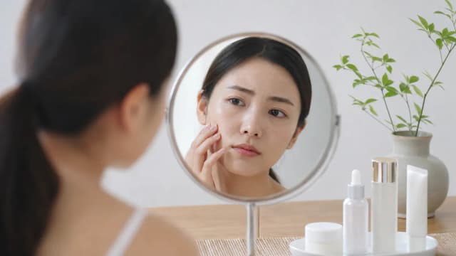 Editorial image for From the Myth of Oily Skin to Poreless Perfection: The Boundary Between Reality and Enhancement