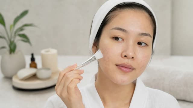 Editorial image for The Gentle Solution: Lactic Acid Peels for Effective Acne Treatment