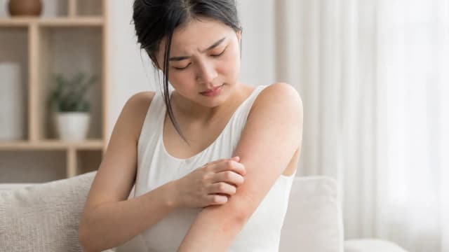 Editorial image for Understanding and Alleviating Itchy Skin: Causes, Prevention Strategies, and Effective Solutions